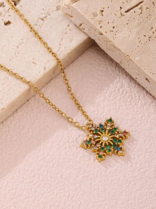 Stainless Inland Zircon Snowflake Necklace